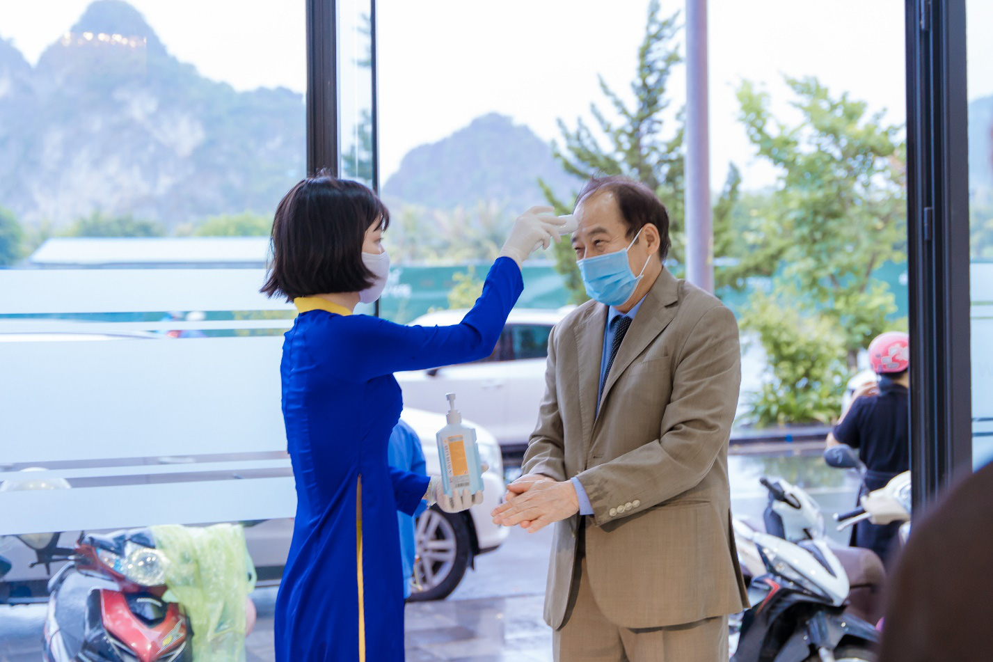 Lựa chọn địa chỉ làm đẹp an toàn, uy tín mùa dịch