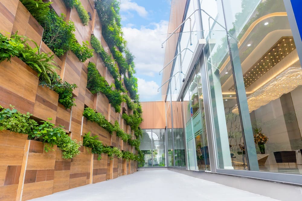 Chi nhánh Bình Dương của Hệ thống TMV Ngọc Dung với 2500m vuông gây ấn tượng mạnh.