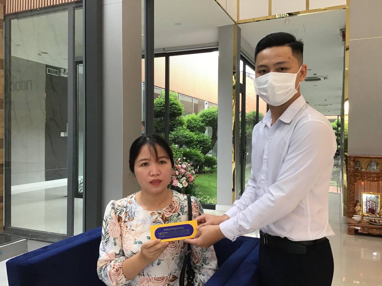 CẢM ƠN CHỊ 24 NĂM QUA ĐÃ TIN TƯỞNG – 4000 THANH LĂN CAO CẤP ĐÃ ĐƯỢC TRAO TẶNG