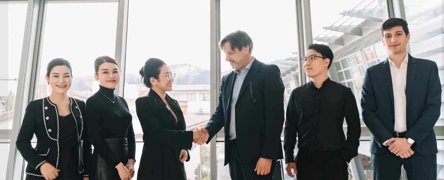 Hành trình nâng cấp chuyên môn tại Châu Âu của TMV Ngọc Dung