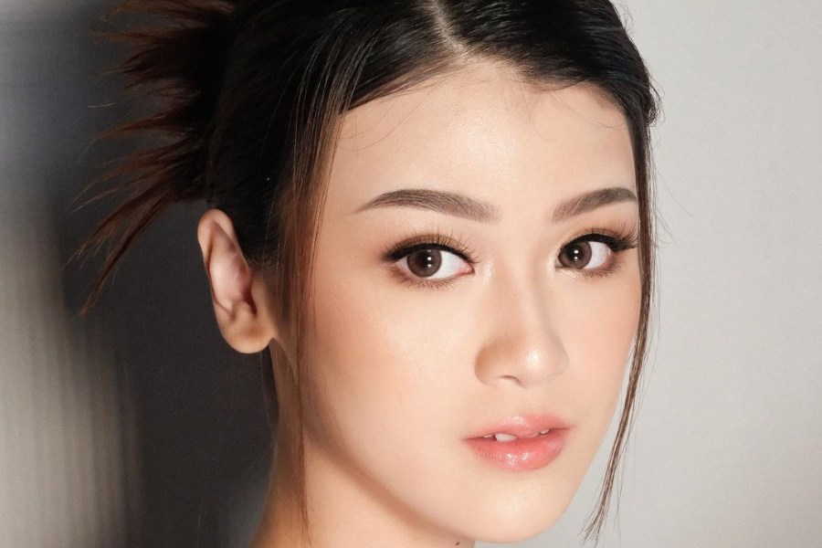 kỹ thuật phun mí mở tròng là gì