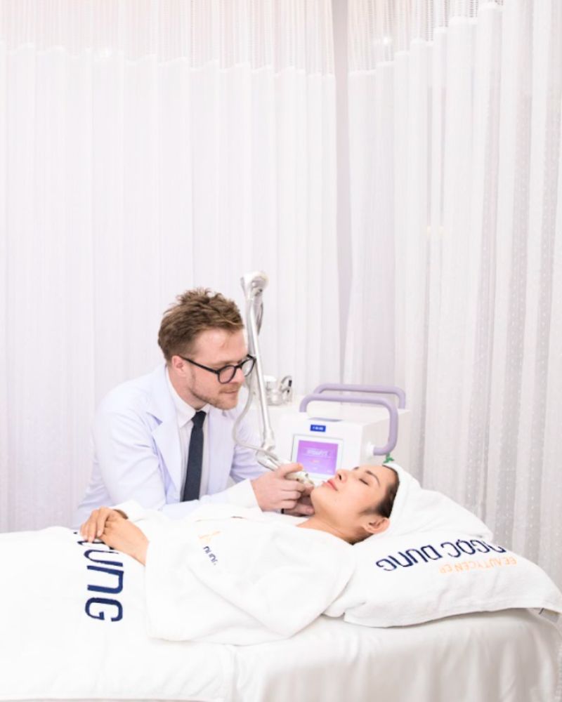 Chuyên gia triệt lông tại TMV Ngọc Dung có trình độ cao